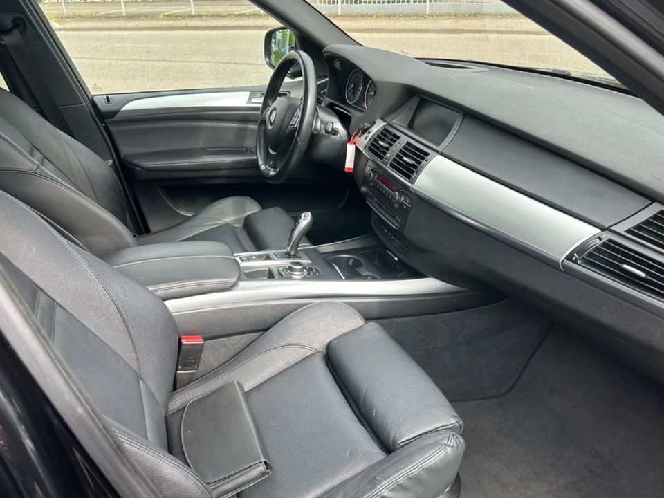 BMW X5 xDrive40d M-Sportpaket in Freiburg im Breisgau