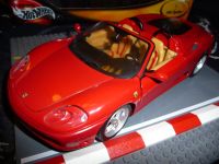 Ferrari 360 Spider, rot, 1:18, Hot Wheels in OVP Altona - Hamburg Ottensen Vorschau