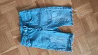 Jeans knielange kurze Hose Shorts Bermuda high waist München - Bogenhausen Vorschau
