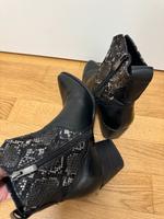 Tamaris Cowboystiefelette Ankle Boots Gr.38 Innenstadt - Köln Altstadt Vorschau