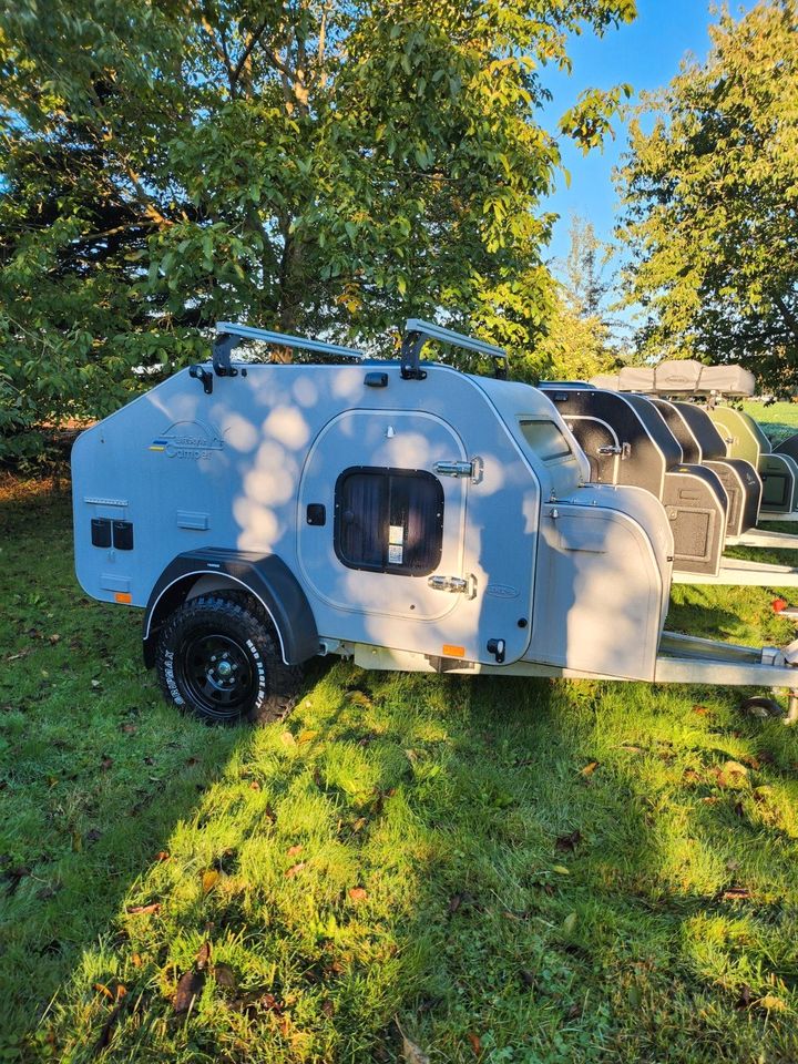 Lifestyle Camper X-Line Olivgrün in Bassum
