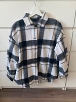 Hemdjacke kariert schwarz/ weiß, Größe M Niedersachsen - Harsum Vorschau