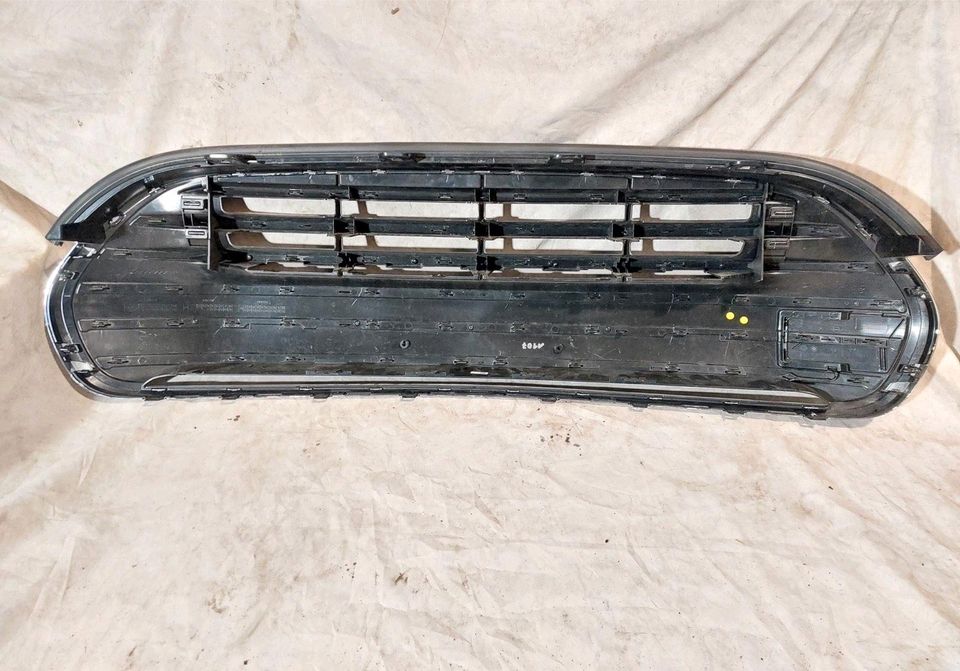 Original MINI F54 Lci CLUBMAN GRILL KÜHLERGRILL VORNE  7498333 in Werne