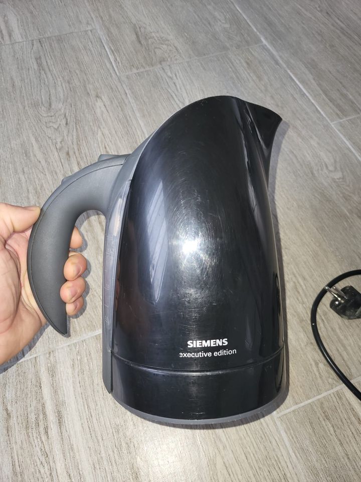 Wasserkocher Siemens Exklusive Edition schwarz in Bayern - Kutzenhausen |  eBay Kleinanzeigen ist jetzt Kleinanzeigen