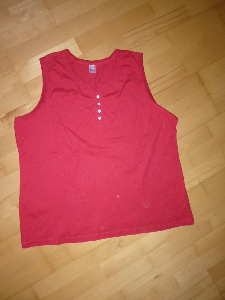 A product Z❤️ Shirts in FUCHSIA, ROT, BLEU Gr. 54 NEU je 4 Euro in Adendorf