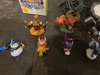 Skylanders Xbox 360 mit Figuren Thüringen - Dachwig Vorschau