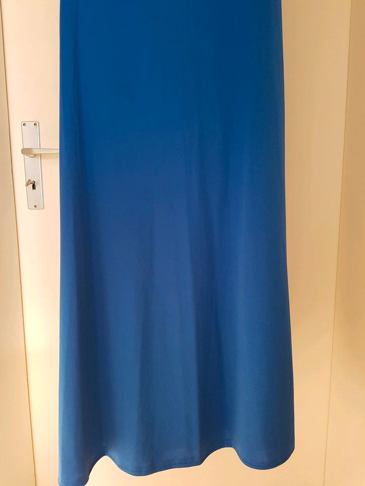 Abendkleid Royalblau in Größe 38 in Denkte