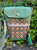 Handmade Handytasche Bauchtasche/Crossbag , für das Nötigste Nordrhein-Westfalen - Hiddenhausen Vorschau