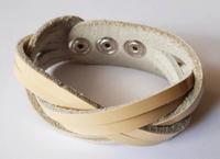NEU - Lederarmband, geflochten, Hellbeige Creme mit Glanz, NP 19€ Bayern - Raubling Vorschau