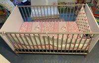 Babybett mit Matratze und vielen Zubehör Hannover - Kirchrode-Bemerode-Wülferode Vorschau