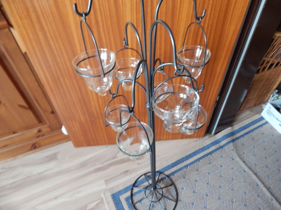 Wünderschöner Standleuchter Teelichter mit 8 Glashaltern in Horneburg