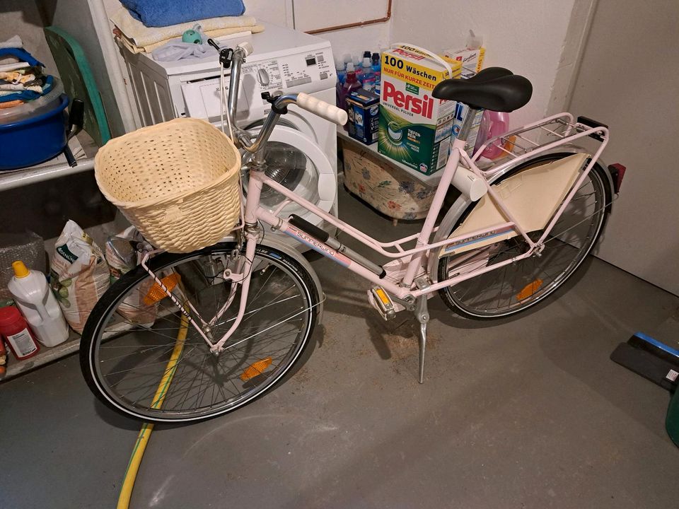 Damen Retro Fahrrad in Köln