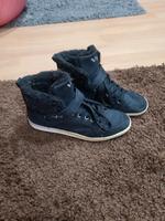 Winterschuhe von Vty, Größe 39 Hessen - Ortenberg Vorschau