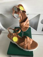 Damen Sandalen  Schuhe Leder Gr. 39/6 Super Soft Paul Green Neu Nordrhein-Westfalen - Velbert Vorschau