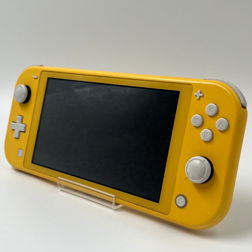 Nintendo Switch Lite Gelb in Krefeld