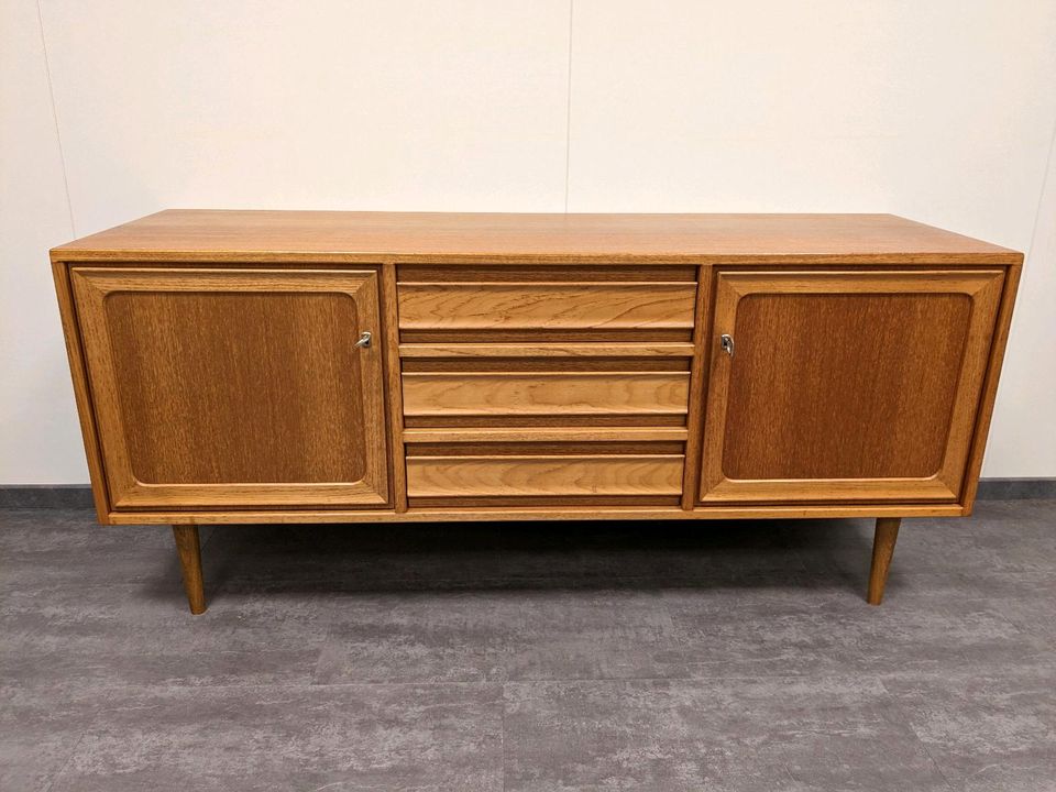 Mid Century Danish Design Kommode Sideboard Teak 60er 70er Vintag in Stemwede