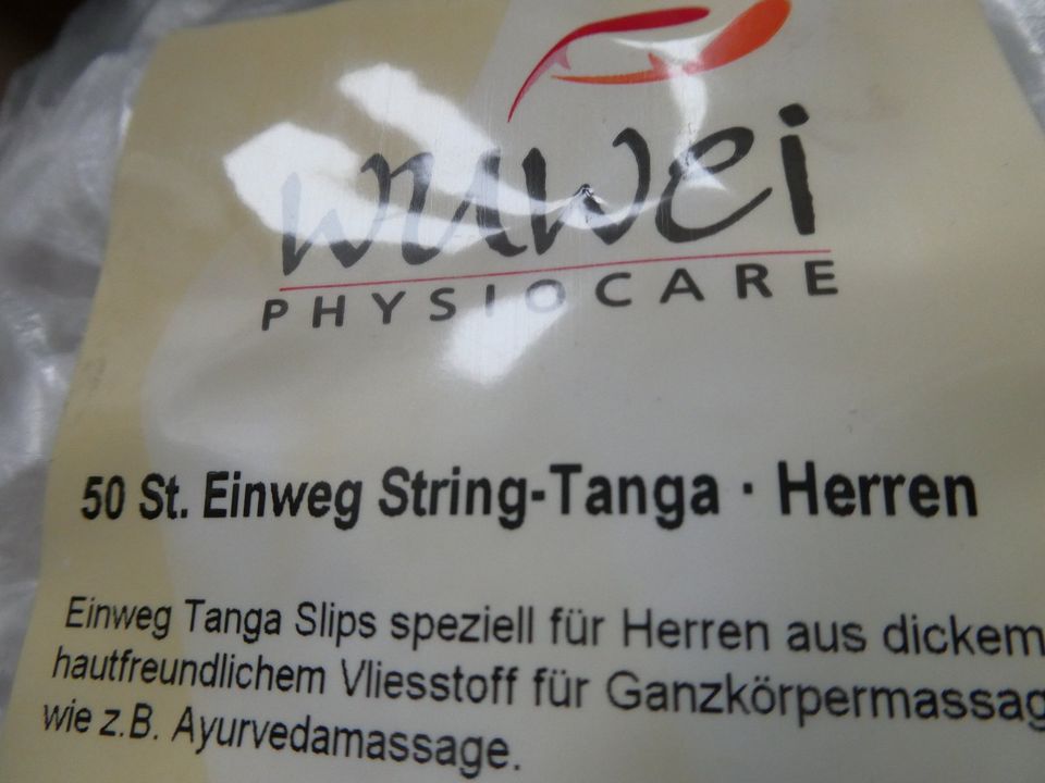 Konvulut ayurvedische Massage, Einmal-Tangas, Öle, Hotelslipper, in Jülich