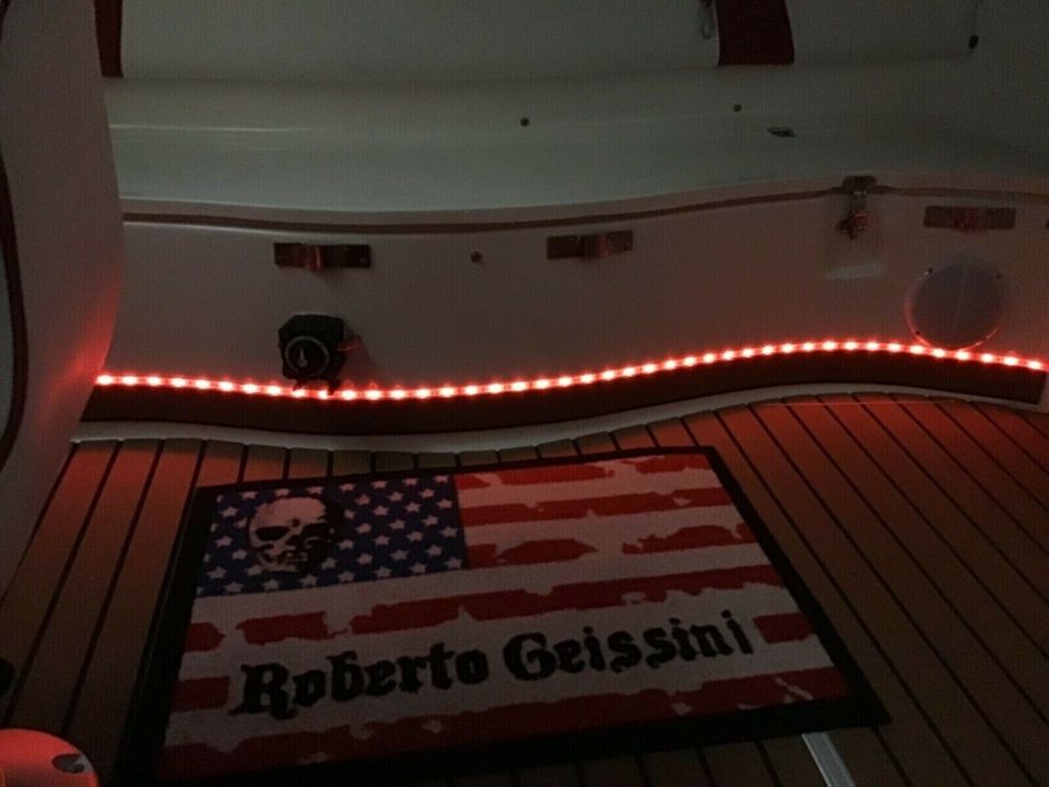 LED Boot innen Beleuchtung 3 m mit Fernbedienung und 20 Farben in Hallenberg