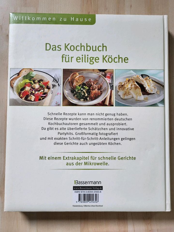 Verschiedene Kochbücher in Hamburg