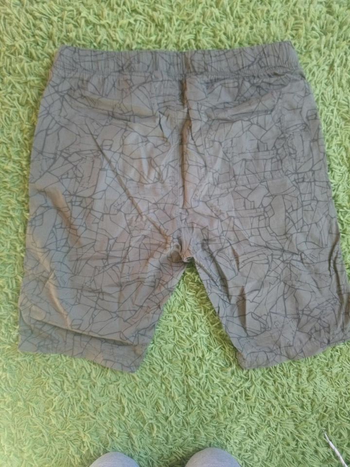 Leichte Shorts, 158 in Teublitz