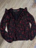 Bluse Oberteil Top Shirt Blumenmuster schwarz rot 36 S Bayern - Regensburg Vorschau