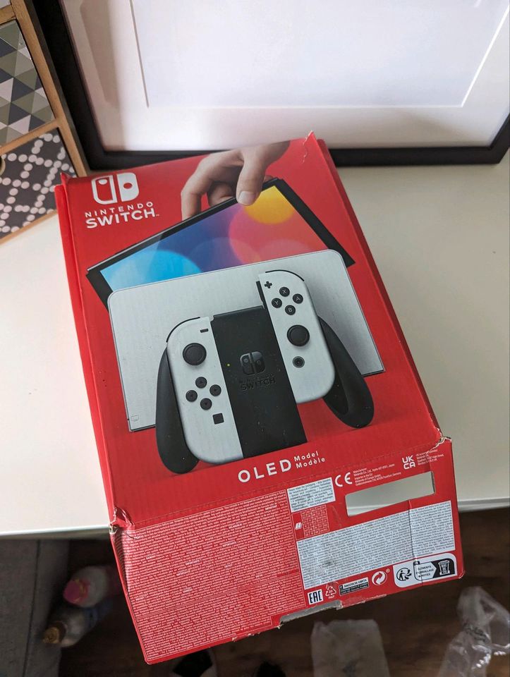 Nintendo Switch OLED in Oberhausen