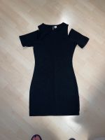 Schickes  H&M Kleid. Schwarz Gr. 38 Wie Neu! Köln - Nippes Vorschau