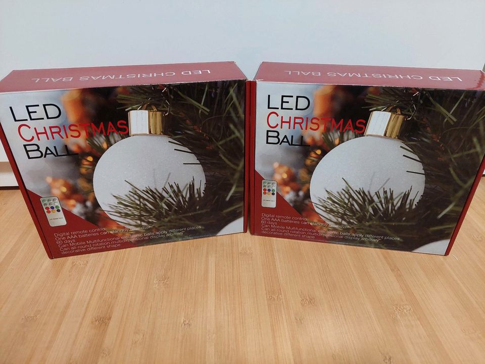 12x LED Weihnachtskugeln, Christbaumkugeln RGB  batteriebetrieben in Bergrheinfeld
