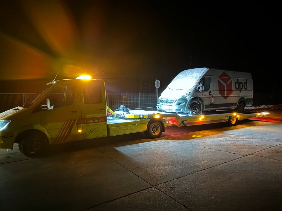 ➡️ Transport Wohnwagen Anhänger LKW SUV Überführung Wohnmobil in Hildesheim