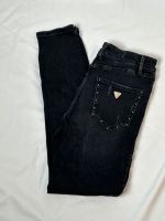 Jeans von GUESS - Gr. 27 - Schwarz - w. NEU Kr. Dachau - Dachau Vorschau