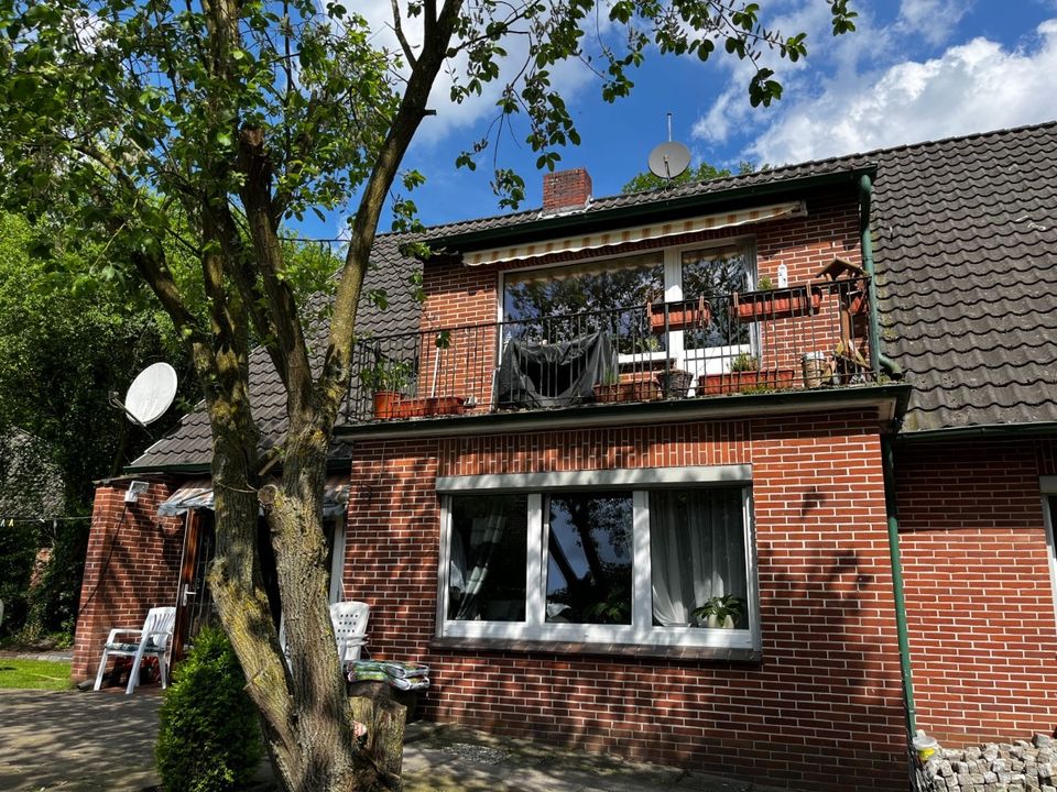 Schönes Renditeobjekt Zweifamilienhaus in Huntlosen mit neuer Heizung in Großenkneten zu verkaufen in Großenkneten