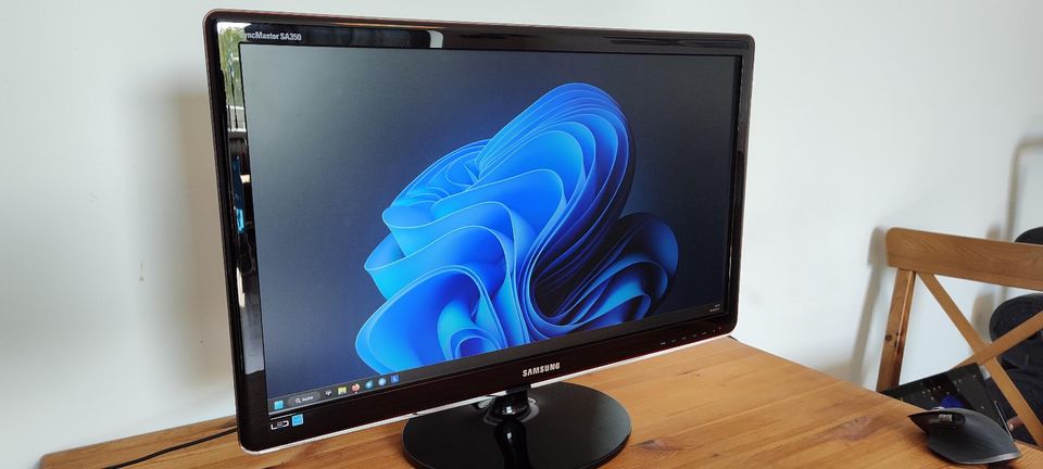 HD Mointor Samsung 27zoll Syncmaster SA350 in Hamburg