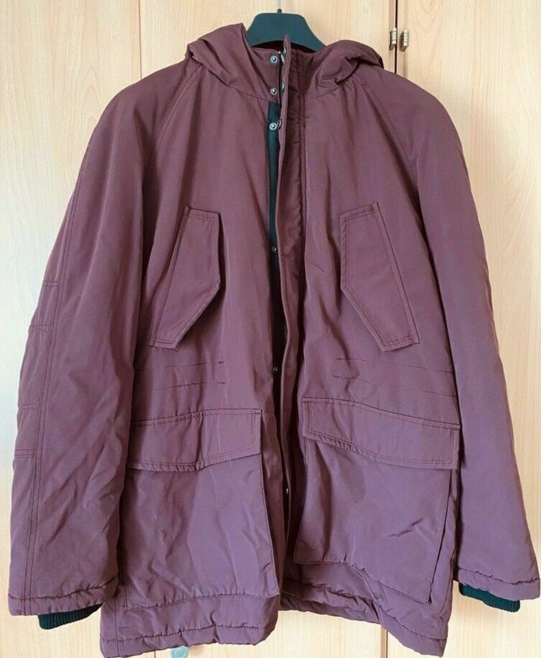 Jacke REVIEW Parka mit abnehmb. Fellkragen Purple Größe XL in Lübeck