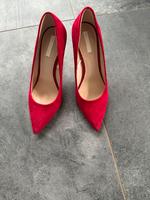 Highheels H&M Echtleder(Wildleder)  Gr. 41 rot 2x getragen Niedersachsen - Edemissen Vorschau