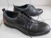 WIE NEU! Herren Business Schuhe Gr. 43 schwarz mit braun Hessen - Ober-Mörlen Vorschau