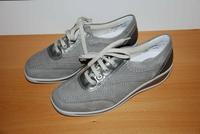 Soft Sneaker grau metallic ARA 38 5,5 NEU Turnschuhe Schlüpfer Bayern - Burglengenfeld Vorschau