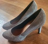 Tamaris High Heels Schuhe 37 Bayern - Taufkirchen Vils Vorschau