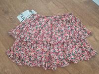 Zara Rock Hosenrock Blumenmuster Gr. S Neu Nordrhein-Westfalen - Kamen Vorschau