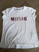 Mustang Shirt Gr. M Weiß/Rot Ludwigslust - Landkreis - Ludwigslust Vorschau