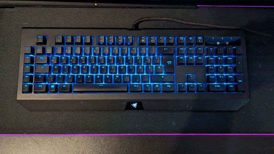 Razer Blackwidow Chroma v2 in Lübeck