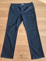 Triangle Jeanshose Curvy Fit Gr. 46/32 Nürnberg (Mittelfr) - Gebersdorf Vorschau
