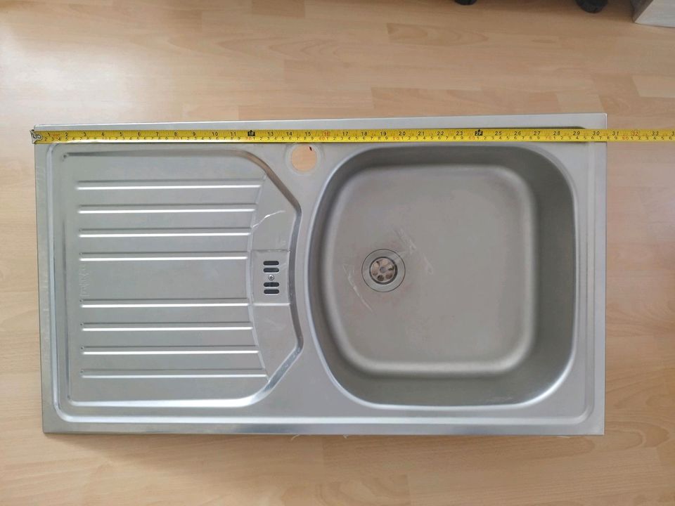 Küchenspüle 78×44 + Wasserhahn in Arnsberg