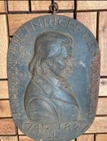 Eisenrelief Johann Heinrich Pestalozzi, Vintage Niedersachsen - Braunschweig Vorschau