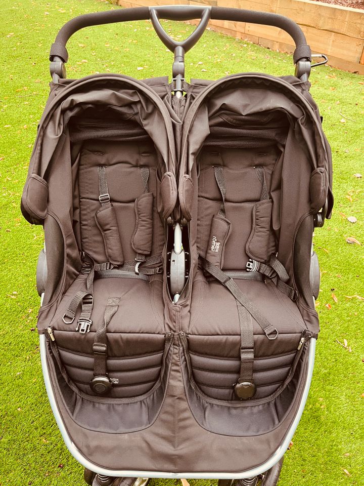 Britax Römer B-agile Double in Berlin