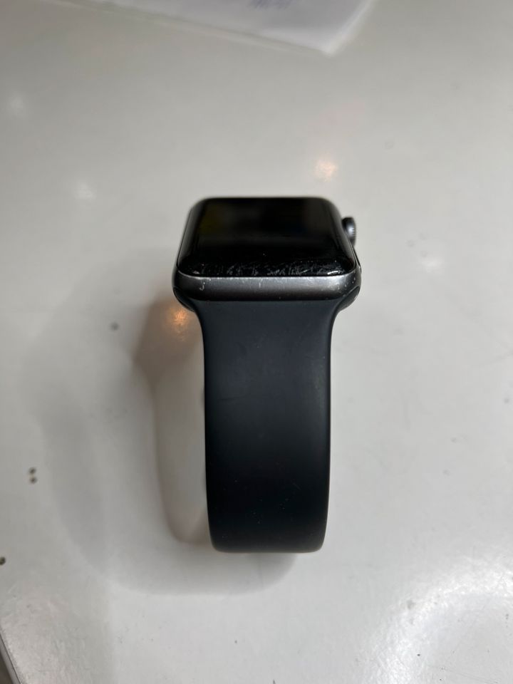 Apple Watch Serie 3 /92% Akku/Fachhändler 42mm in Kernen im Remstal