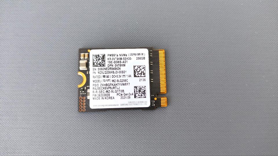 Samsung PM991a NVMe 256GB SSD / TOP! in Bernau