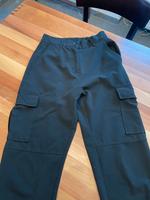 Tolle, schwarze Bershka Hose, Gr. 36 Damen Hessen - Eltville Vorschau