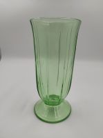 Grüne Vase Blumenvase Glas Kelch Baden-Württemberg - Sinsheim Vorschau