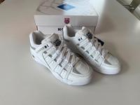 BRANDNEU K-Swiss Tennisschuhe für Frauen in Größe 41 Hessen - Erlensee Vorschau