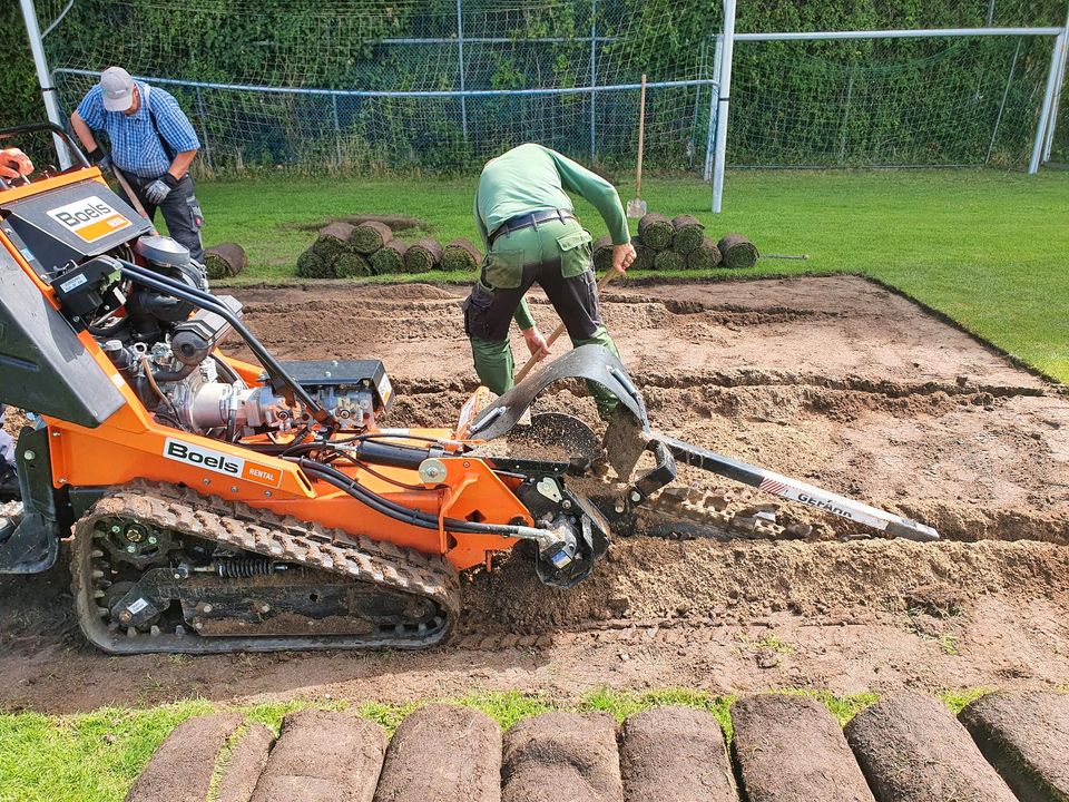 Reitplätze fertigstellen in Ostrohe